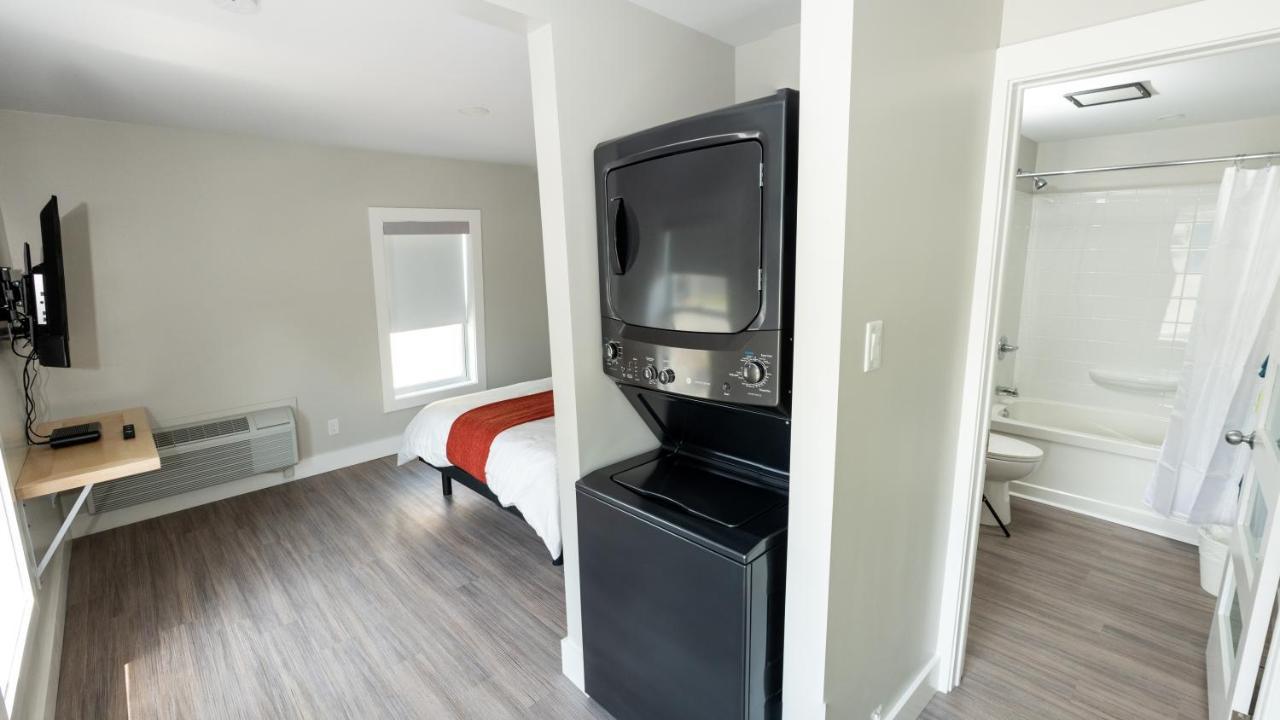 Morel Executive Suites Edmundston Extérieur photo